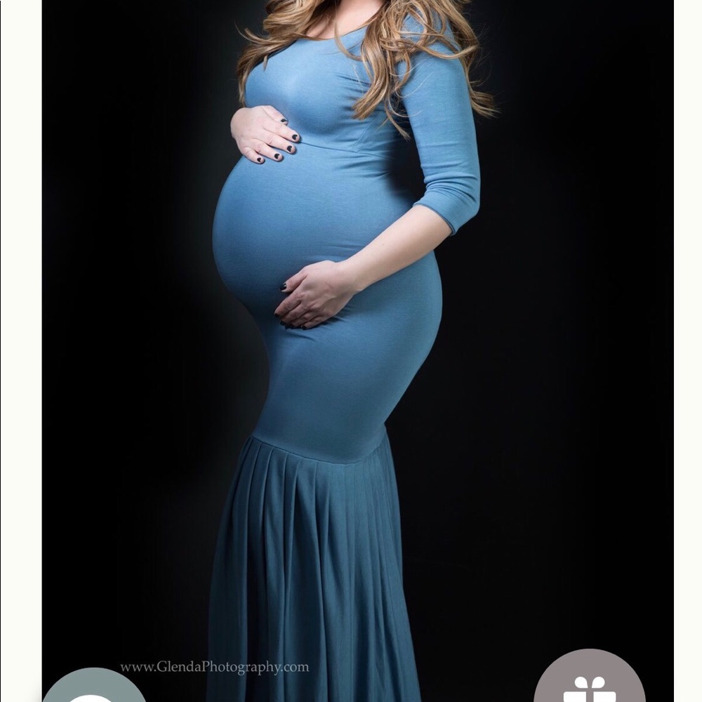 Eloise Gown • Fitted Maternity Gown
